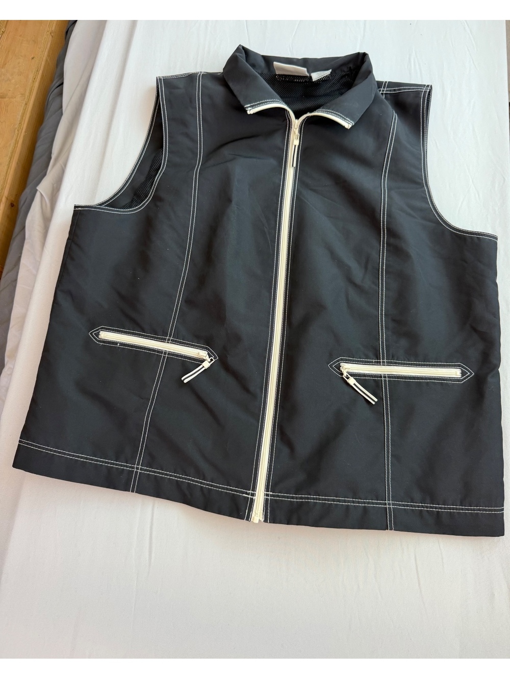 Liz Claiborne Vest XL